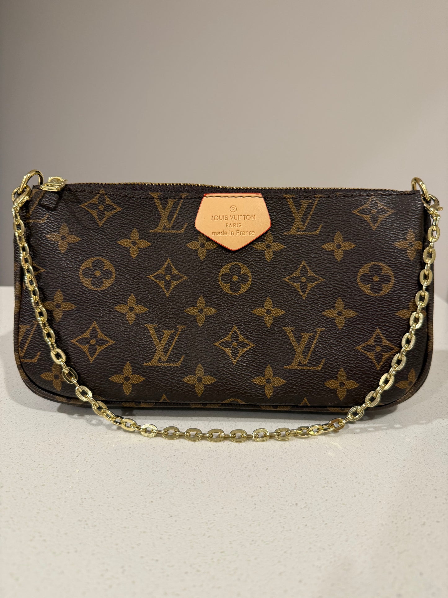 Special Gift 2 Louis Vuitton Bags Bundle!