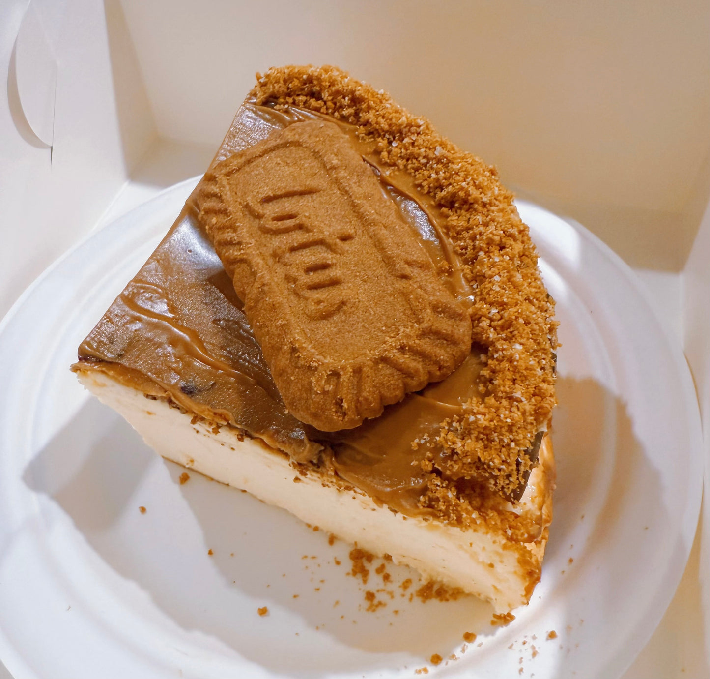 Basque Lotus Biscoff Cheesecake Quarter